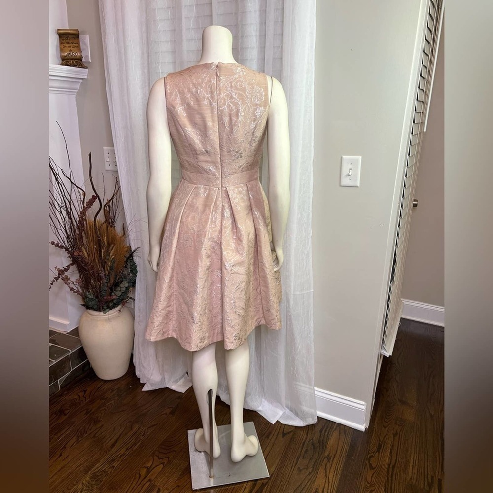 1-Eva Mendes Dusty Rose with silver metallic dress SZ. 2 - Picture 7 of 10